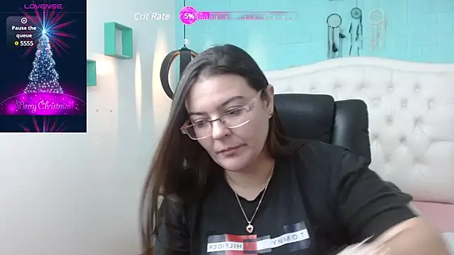 Snapshot of MsJossie chatting on December 11, 2024, 4:28 am MsJossie online show from December 11, 2024, 4:28 am