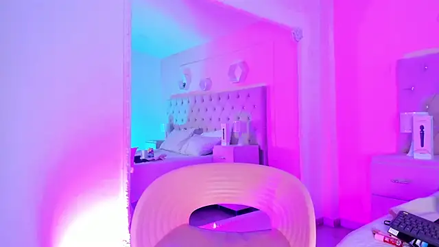 Snapshot of Agathaargent_ chatting on December 9, 2024, 3:07 am Agathaargent online show from December 9, 2024, 3:07 am