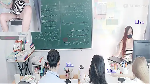 Snapshot of _Math_ chatting on March 29, 2026, 2:44 am Math online show from March 29, 2026, 2:44 am