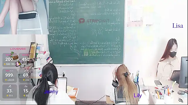 Snapshot of _Math_ chatting on April 4, 2026, 2:14 pm Math online show from April 4, 2026, 2:14 pm