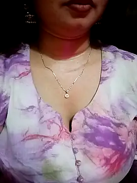 Snapshot of Jaanu_Jaanvi chatting on October 28, 2025, 6:10 pm Jaanu Jaanvi online show from October 28, 2025, 6:10 pm