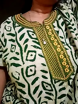 Snapshot of Jaanu_Jaanvi chatting on November 8, 2025, 8:18 pm Jaanu Jaanvi online show from November 8, 2025, 8:18 pm