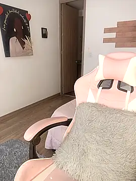 kitty  blackgl online show from March 8, 2025, 3:56 pm