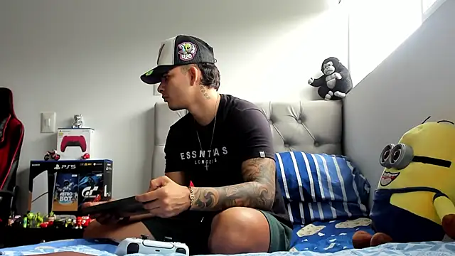 Snapshot of jacob_firexx chatting on October 25, 2025, 1:18 pm jacob firexx online show from October 25, 2025, 1:18 pm