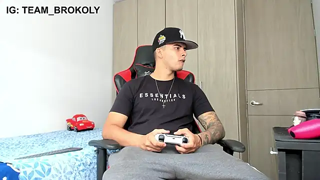 Snapshot of jacob_firexx chatting on November 13, 2025, 6:40 pm jacob firexx online show from November 13, 2025, 6:40 pm