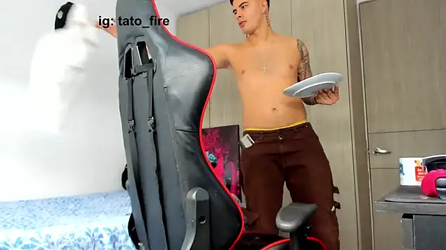 Snapshot of jacob_firexx chatting on November 14, 2025, 7:23 pm jacob firexx online show from November 14, 2025, 7:23 pm