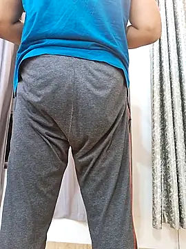 aryan 4 you online show from March 25, 2026, 10:49 pm