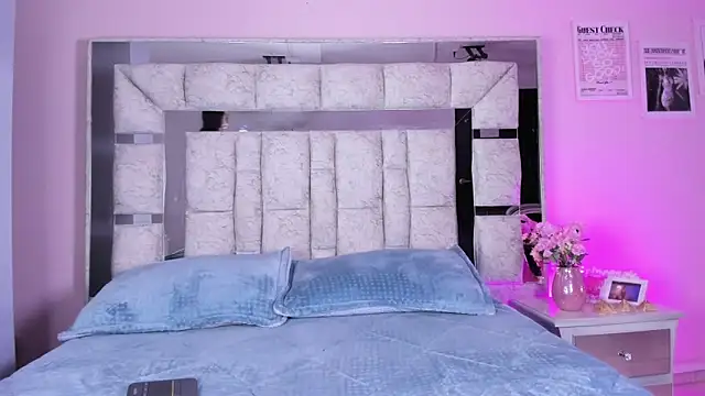 Sara Greey online show from September 22, 2025, 1:35 pm