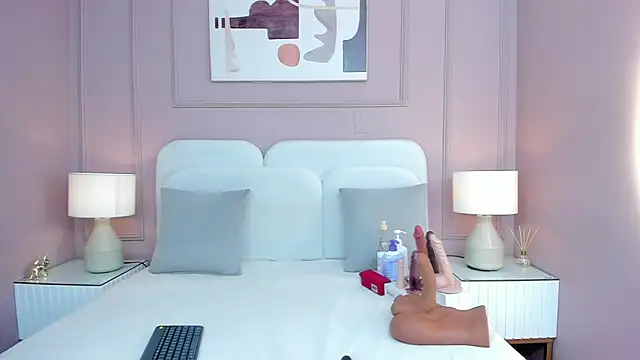 Snapshot of Sara_Vanegas chatting on September 27, 2025, 11:59 am Sara Vanegas online show from September 27, 2025, 11:59 am