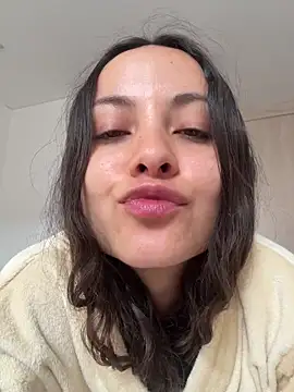 Snapshot of Megan_Rodrigo chatting on May 11, 2026, 2:45 pm Megan Rodrigo online show from May 11, 2026, 2:45 pm