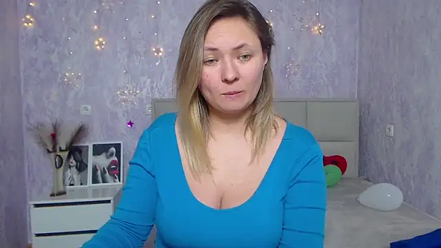 SallyVerda online show from January 27, 2025, 9:55 pm