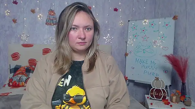 SallyVerda online show from November 13, 2025, 7:24 pm