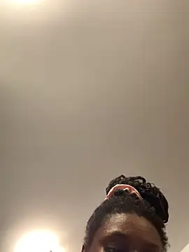 ninaperry777 online show from February 27, 2025, 3:58 am