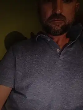 Snapshot of niesmialy39oon chatting on September 26, 2025, 5:28 pm niesmialy39oon online show from September 26, 2025, 5:28 pm