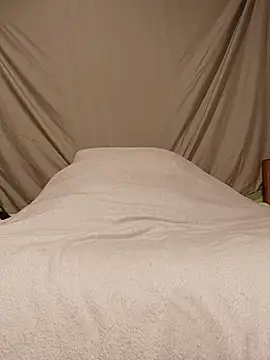 Snapshot of niesmialy39oon chatting on November 1, 2025, 5:42 am niesmialy39oon online show from November 1, 2025, 5:42 am