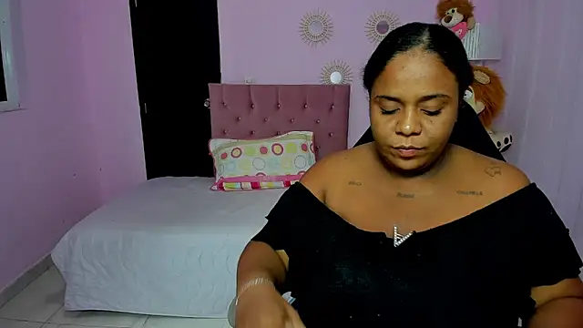 bbw charlote online show from February 5, 2026, 12:21 pm