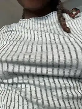 Nottynadiaa online show from February 20, 2026, 2:06 pm