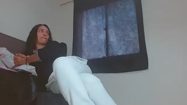 Snapshot of Mila_cams1_ chatting on January 28, 2025, 3:57 pm Mila cams1 online show from January 28, 2025, 3:57 pm