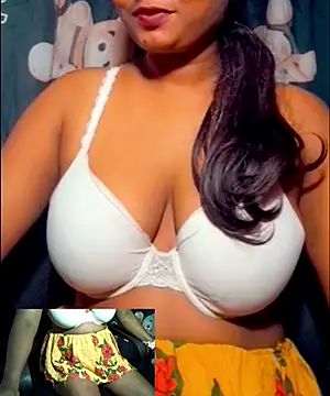 SLteena online show from August 7, 2026, 4:09 pm