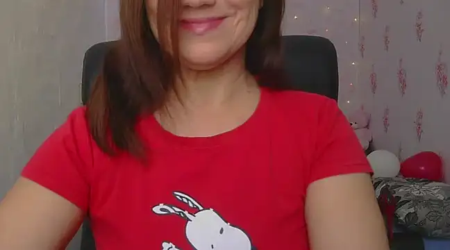 KittyyLaBeauty online show from February 12, 2025, 7:55 am