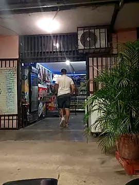 PIGDIRTY22 online show from December 11, 2024, 3:47 pm