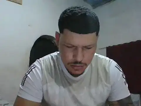 PIGDIRTY22 online show from January 21, 2025, 1:29 am