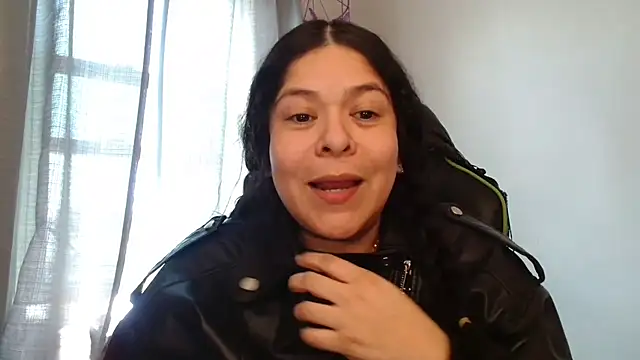 Snapshot of Crazyfunroom chatting on March 1, 2026, 8:00 pm Crazyfunroom online show from March 1, 2026, 8:00 pm