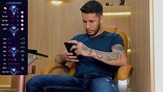 Snapshot of George_Diesell chatting on February 9, 2025, 11:15 pm George Diesell online show from February 9, 2025, 11:15 pm