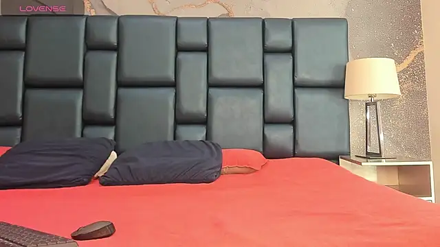 Snapshot of George_Diesell chatting on December 4, 2025, 8:17 pm George Diesell online show from December 4, 2025, 8:17 pm