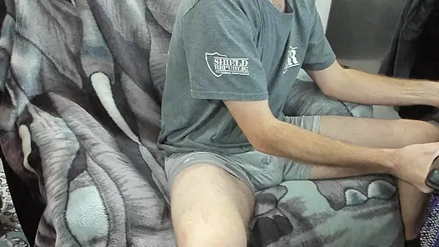 Snapshot of froy4986 chatting on January 10, 2026, 8:49 am froy4986 online show from January 10, 2026, 8:49 am