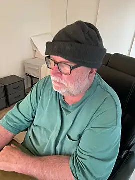 Drummajor online show from March 10, 2025, 3:41 pm