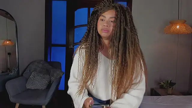 Snapshot of nayah__ chatting on October 28, 2025, 7:38 pm nayah online show from October 28, 2025, 7:38 pm