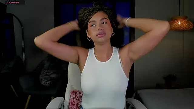 Snapshot of nayah__ chatting on October 30, 2025, 7:58 pm nayah online show from October 30, 2025, 7:58 pm