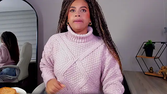 Snapshot of nayah__ chatting on November 13, 2025, 12:48 pm nayah online show from November 13, 2025, 12:48 pm