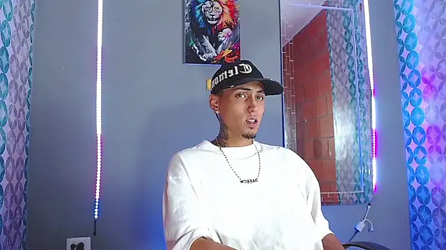 Liam lee online show from April 10, 2026, 10:25 pm