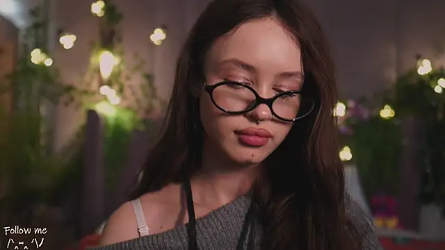 Snapshot of Meow_Nancy chatting on February 5, 2025, 9:46 am Meow Nancy online show from February 5, 2025, 9:46 am