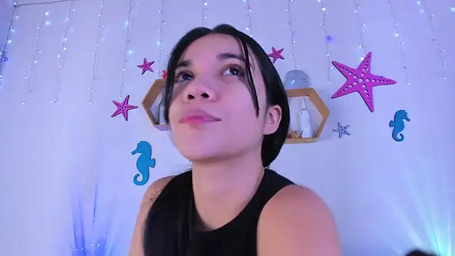 Snapshot of Emiily_Parkerr chatting on November 22, 2025, 3:05 am Emiily Parkerr online show from November 22, 2025, 3:05 am