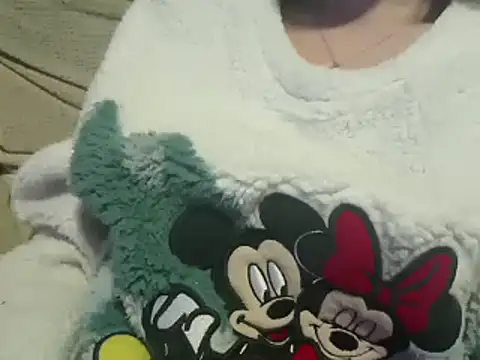 ForeversweetXX online show from December 19, 2024, 2:01 am