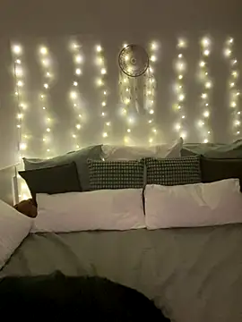 Snapshot of Off__Melonenmandy chatting on November 16, 2025, 4:45 pm Off Melonenmandy online show from November 16, 2025, 4:45 pm