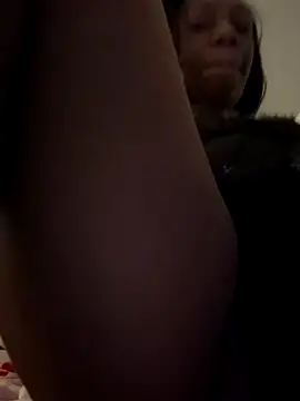 bootybanditt online show from December 22, 2025, 6:32 am