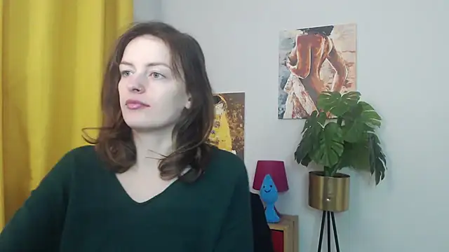 Snapshot of juicyNadine chatting on November 26, 2025, 5:52 am juicyNadine online show from November 26, 2025, 5:52 am