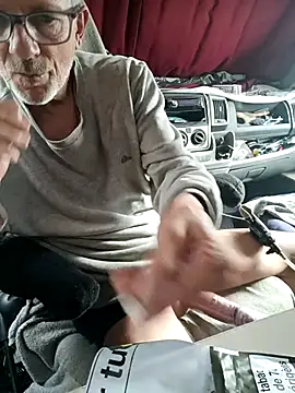 Snapshot of richa22cm chatting on September 26, 2025, 7:56 am richa22cm online show from September 26, 2025, 7:56 am