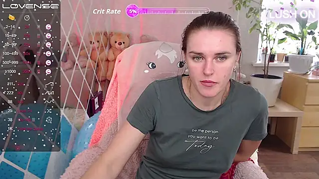 Bella  Swoon online show from September 23, 2025, 8:39 am