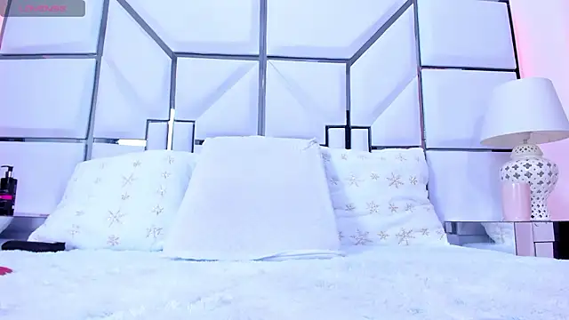 RileySweett online show from January 15, 2026, 11:48 am