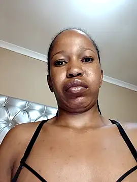 YourSubDesire online show from November 16, 2025, 5:07 pm