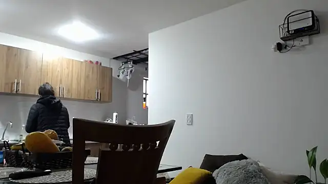 Snapshot of Mariam_Gomezxxx chatting on May 6, 2026, 1:05 pm Mariam Gomezxxx online show from May 6, 2026, 1:05 pm