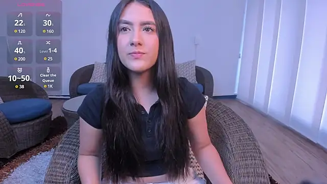 paulina sweett  online show from February 3, 2025, 12:14 pm