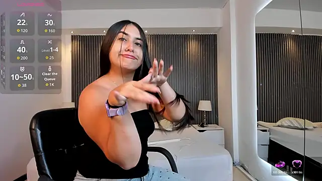 Snapshot of paulina_sweett_ chatting on May 2, 2026, 10:53 am paulina sweett online show from May 2, 2026, 10:53 am