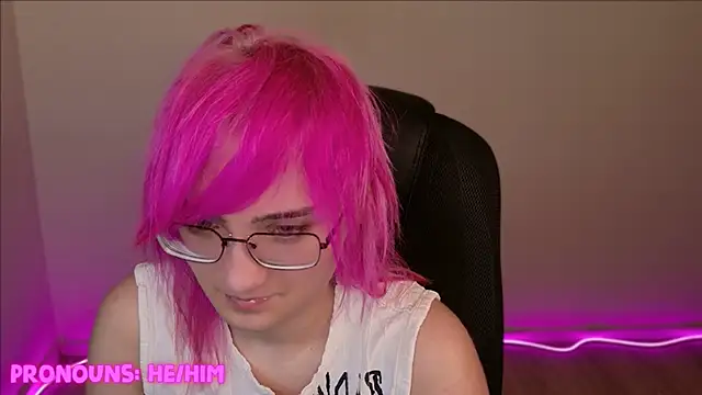 CuteYukiKun online show from January 5, 2025, 8:42 pm