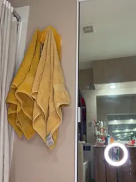 lexi luv online show from November 4, 2025, 3:16 am